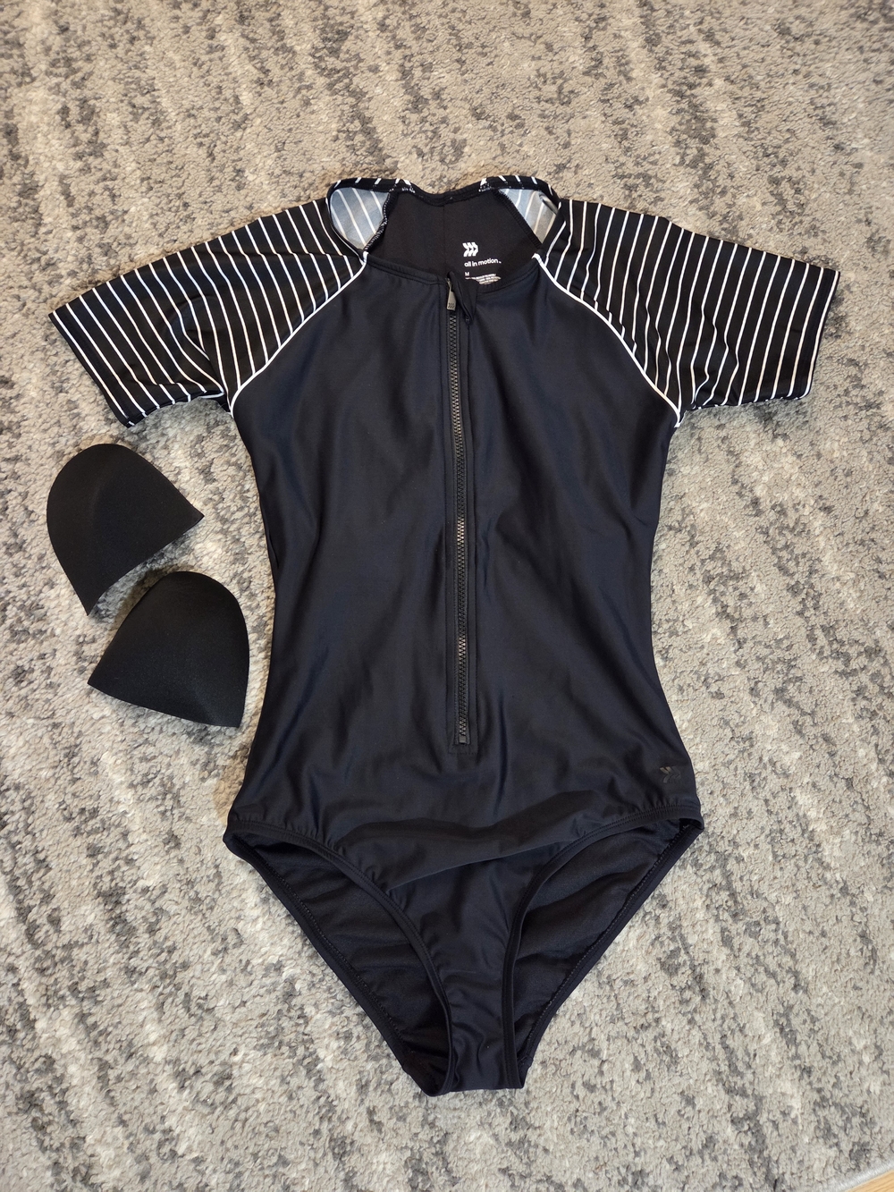Women’s Medium Black Short-Sleeve Zip Up Front One-Piece Swimsuit White Stripe